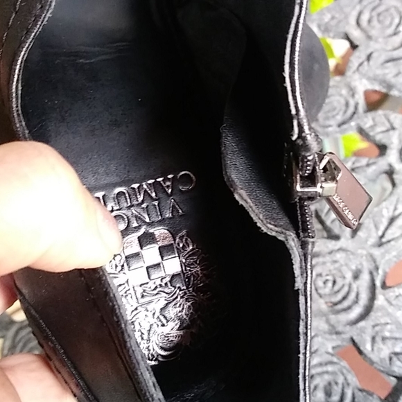 Vince Camuto heels - Picture 11 of 13